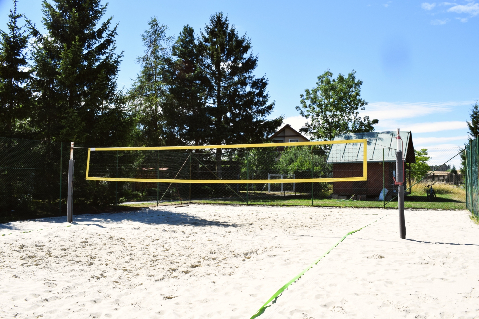 Obec Žďárec - plážový volejbal a tenisové kurty 1